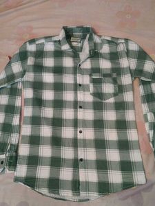 Evergreen Charm Classic Checkered Shirt