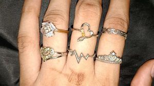 Assorted Ring Set - 6 Pieces