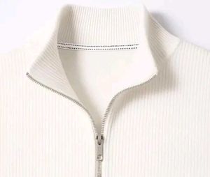 ✌️Combo Pack Of Two Half Zipper Hineck For Men🧣