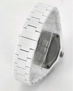 Stylish White Ceramic Watch