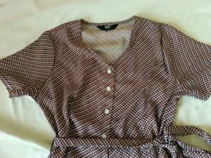 Tie Waist Buttoned Dress