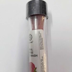 Brillare Real Rose Face Wash Powder
