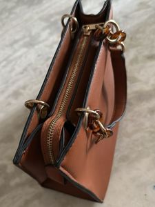 Elegant Brown Handbag