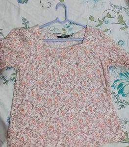 This Is An Amazing Top .. Must Buy..