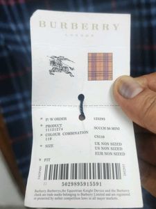 Burberry Classic Plaid muffler