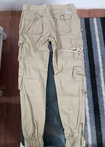 Pure cotton jogger cum cargo..Branded item