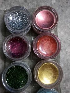 Eyeshadow Powdered