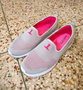 Campus Sports Shoes For Men, Women, Children