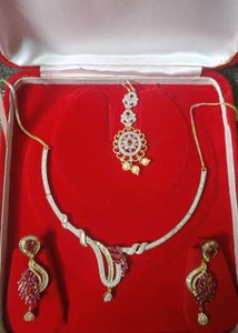 AD Necklace