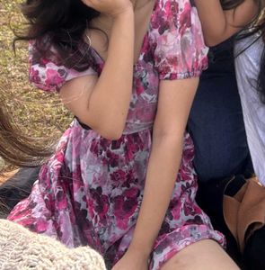 Puffed Cut Out Dress🧚‍♂️❤️