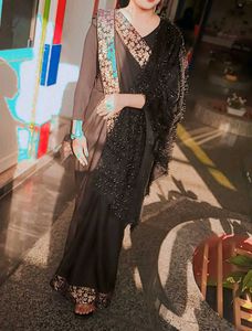 Women Saare In Vichitra Silk