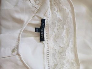 New Fresh Branded Lace &amp; Net Design Top