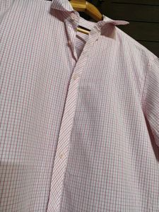 Men Pink Checks Regular Fit Half Sleeve Shirt