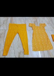 4 Churidhar Set With Long Dupatta