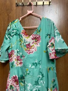 Beautiful One Piece Flare Dress 👗