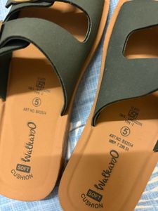 Walkaroo Green Flats