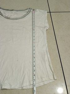 new women White T-Shirt