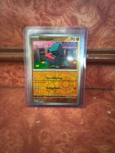 Houndstone Pokemon Card