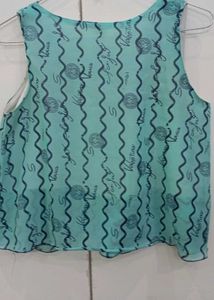Crop Flared top