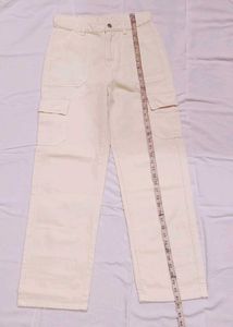 Korean Cargo Pant 🤍