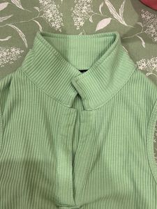 Zudio Adjustable Crop Top (xs)