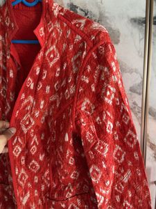 Emroidered design Pullover jacket