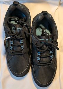 Outdoor Tracking Shoes New with Tag size uk9