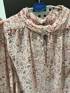 ⭐️Forever New⭐️ Printed beautiful top