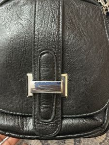 Chic Black Crossbody Bag