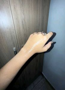 Vaseline Gluta-Hya SPF 50