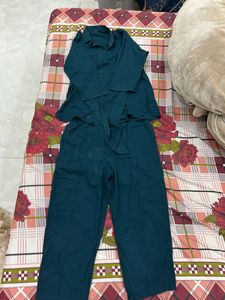 sea green co ord set with belt