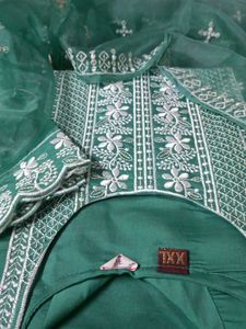 Elegant Green Kurta Set