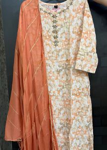 Elegant printed Kurta Set