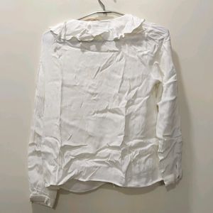 Zara Ruffled neck full sleeves top