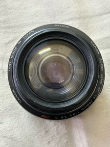 Canon EF 55-200mm f/4.5-5.6 II USM Camera lens