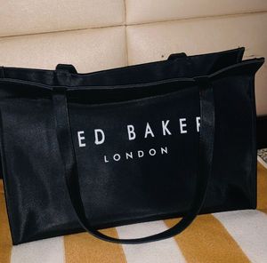 Beautiful Tote Bag Unused Brand New