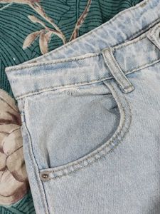 Light Wash Wide Leg Jeans