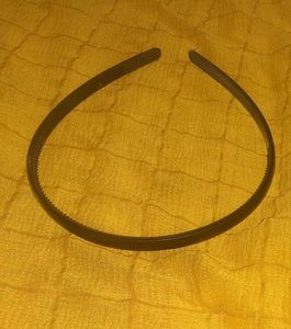 Black Hair Band