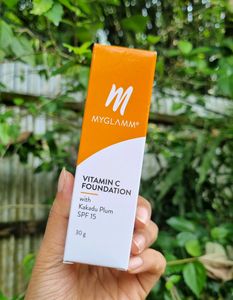 Vitamin C Foundation