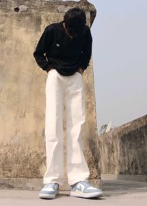 White Wide Leg Jeans (28 no.)