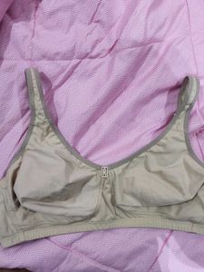 Seamless Bra Size 40D