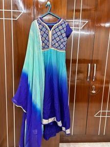 Blue Ombre Anarkali Set – Chic &amp; Comfortable