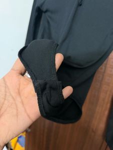 SALE 🛍️Zara Black Ribbed Top