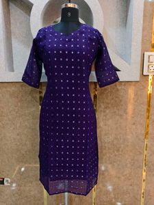 slited top with lining  3by4 sleev