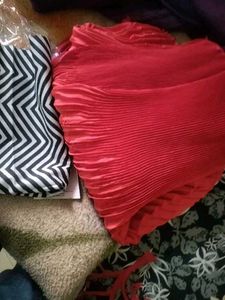 Crushed Saree Attached With Blouse