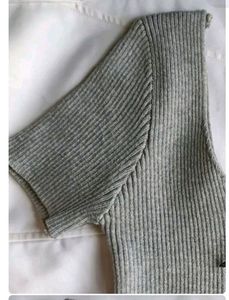 Bow Grey Top