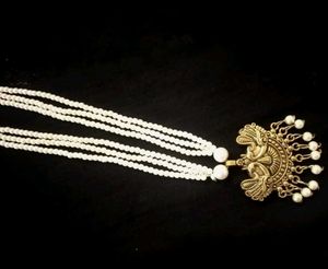 Pearl Chain With Peacock Locket