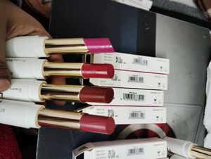 Myglamm Lit Creamy Matte Lipstick