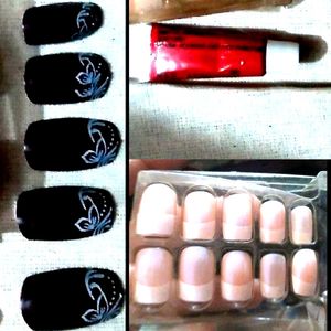 Press-On Nails - Black Floral Design
