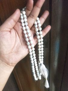 Howlite crystal reiki Mala